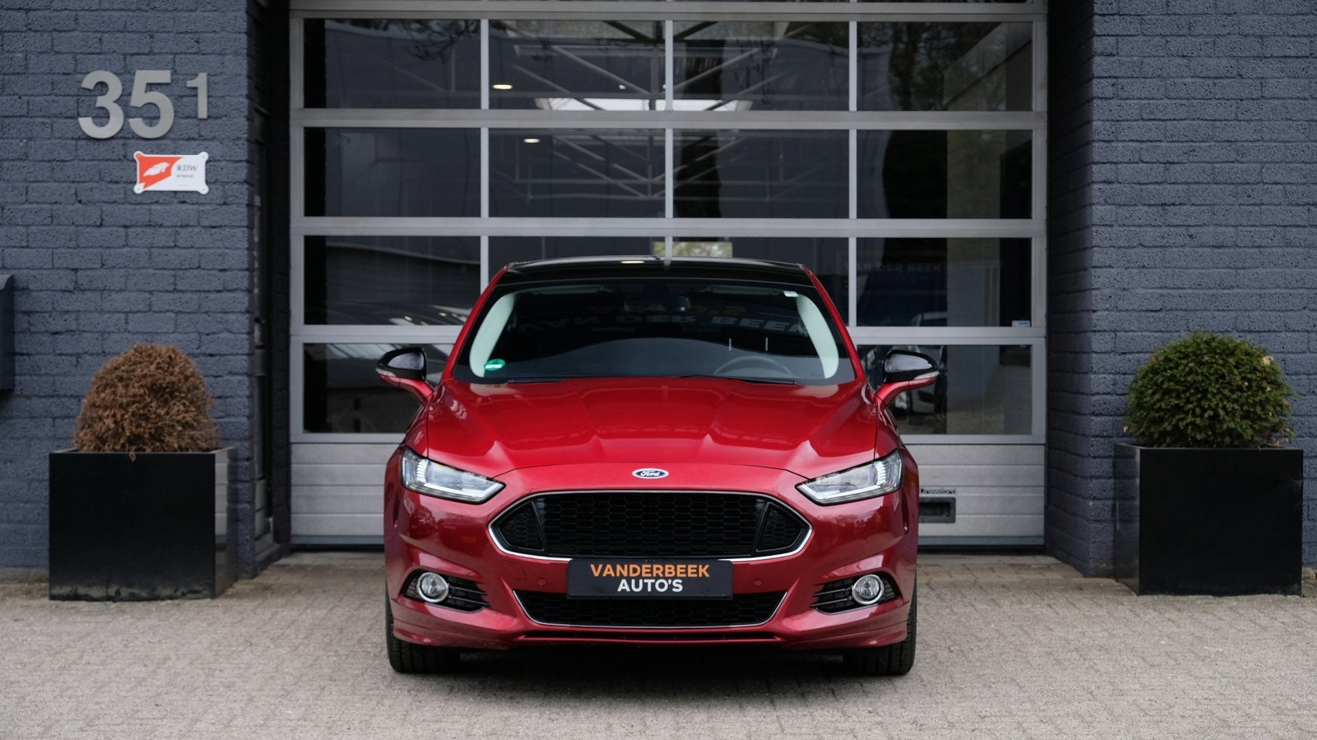 Ford Mondeo 2.0 Titanium 203PK Automaat Navi 1e eigenaar Dea, Stof, Zwart, 4 cilinders, Mondeo
