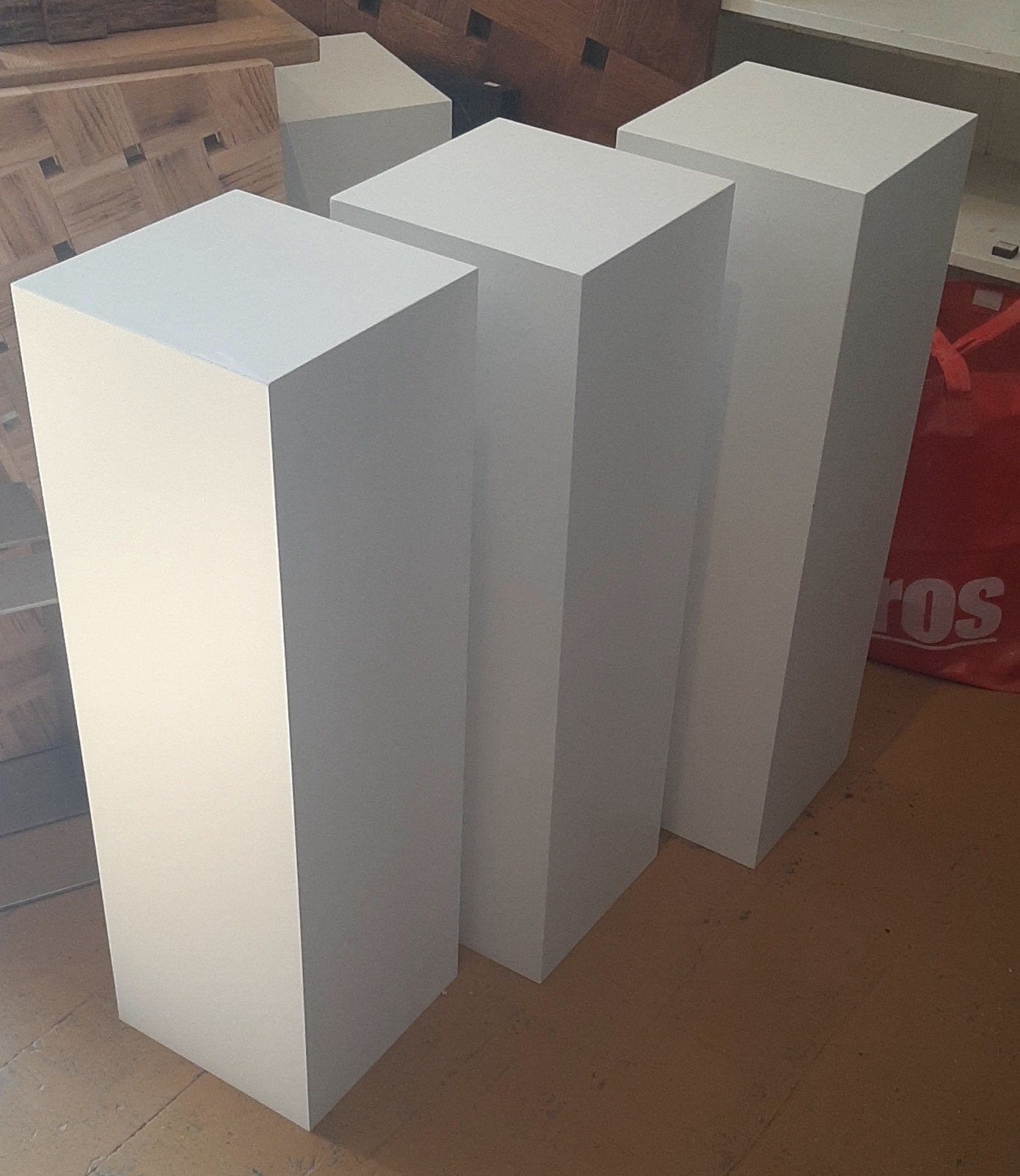 3 witte zuilen mat 25x25x80cm, Ophalen, Nieuw