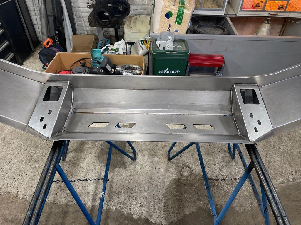 Dodge Ram Voorbumper - Robuuste Stalen Bumper, Auto-onderdelen, Voor, Nieuw, Ophalen of Verzenden, Dodge