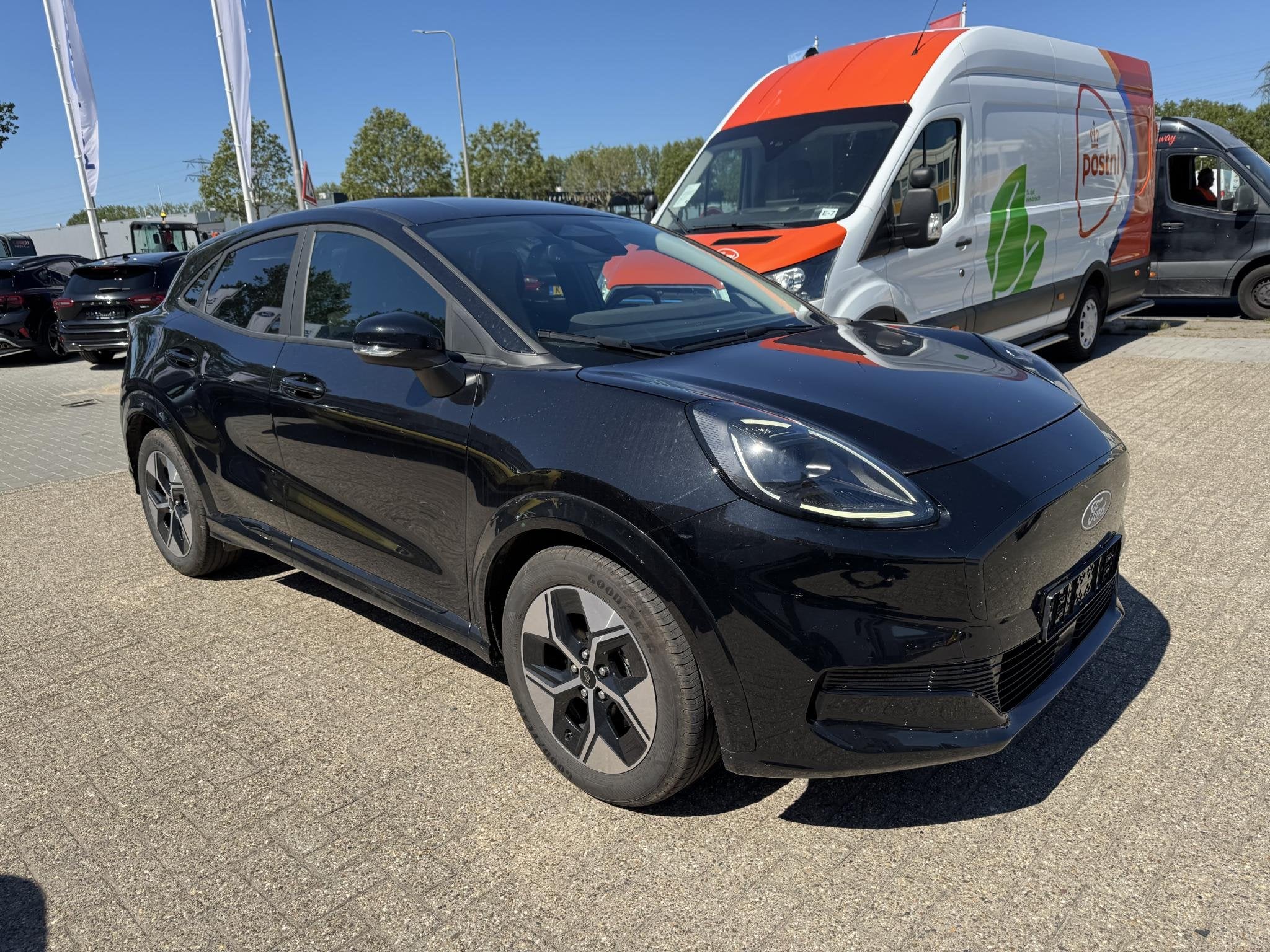 Ford Puma Gen-E 44 kWh 168pk | Winterpack | SYNC 4 Navigatie, Stof, 750 kg, Origineel Nederlands, 169 pk