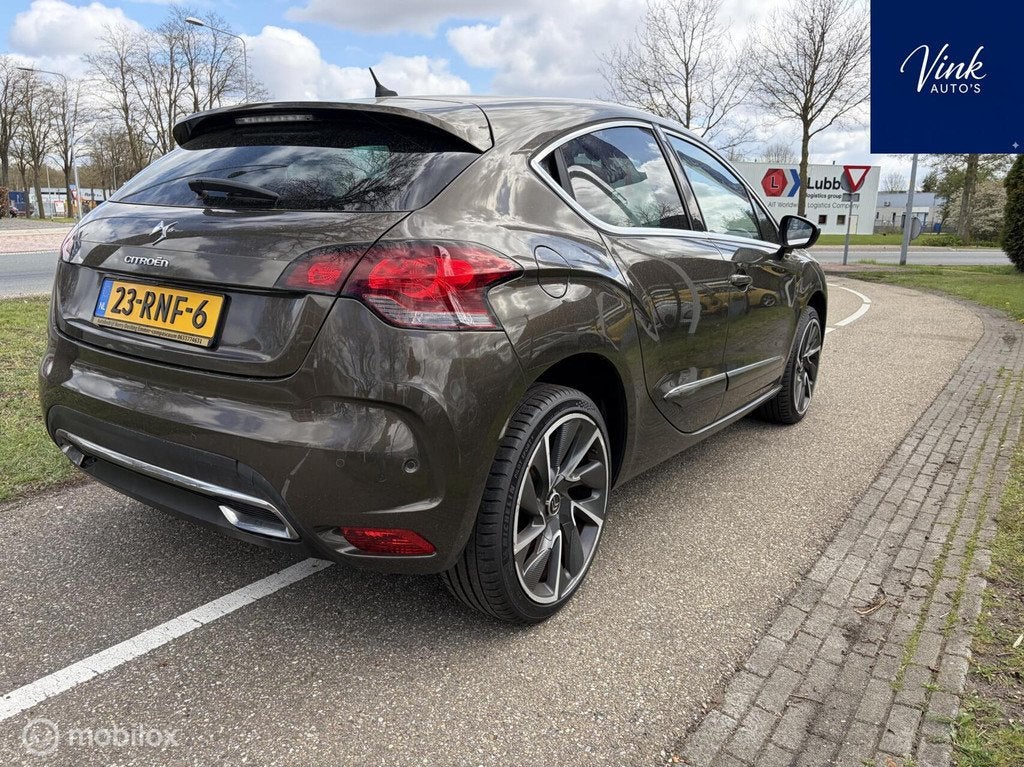 Citroen DS4 1.6 THP Sport Chic | Dealer onderhouden | Massag, Voorwielaandrijving, Euro 5, 4 cilinders, Bruin