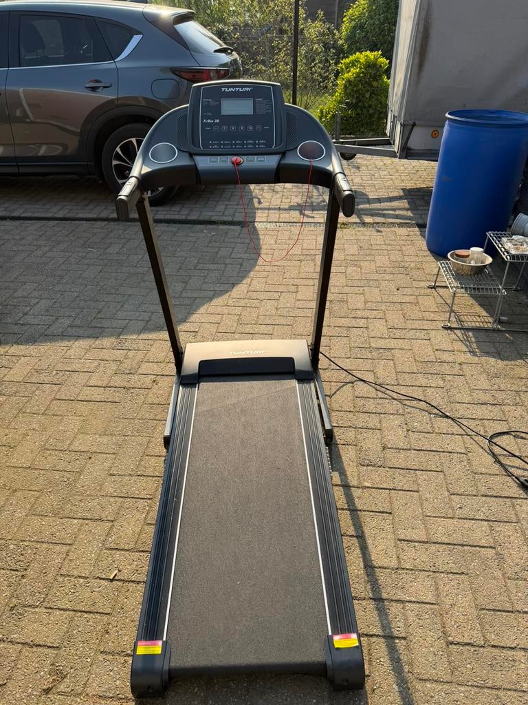 Loopband Tunturi FitRun 30, Ophalen, Zo goed als nieuw, Loopband