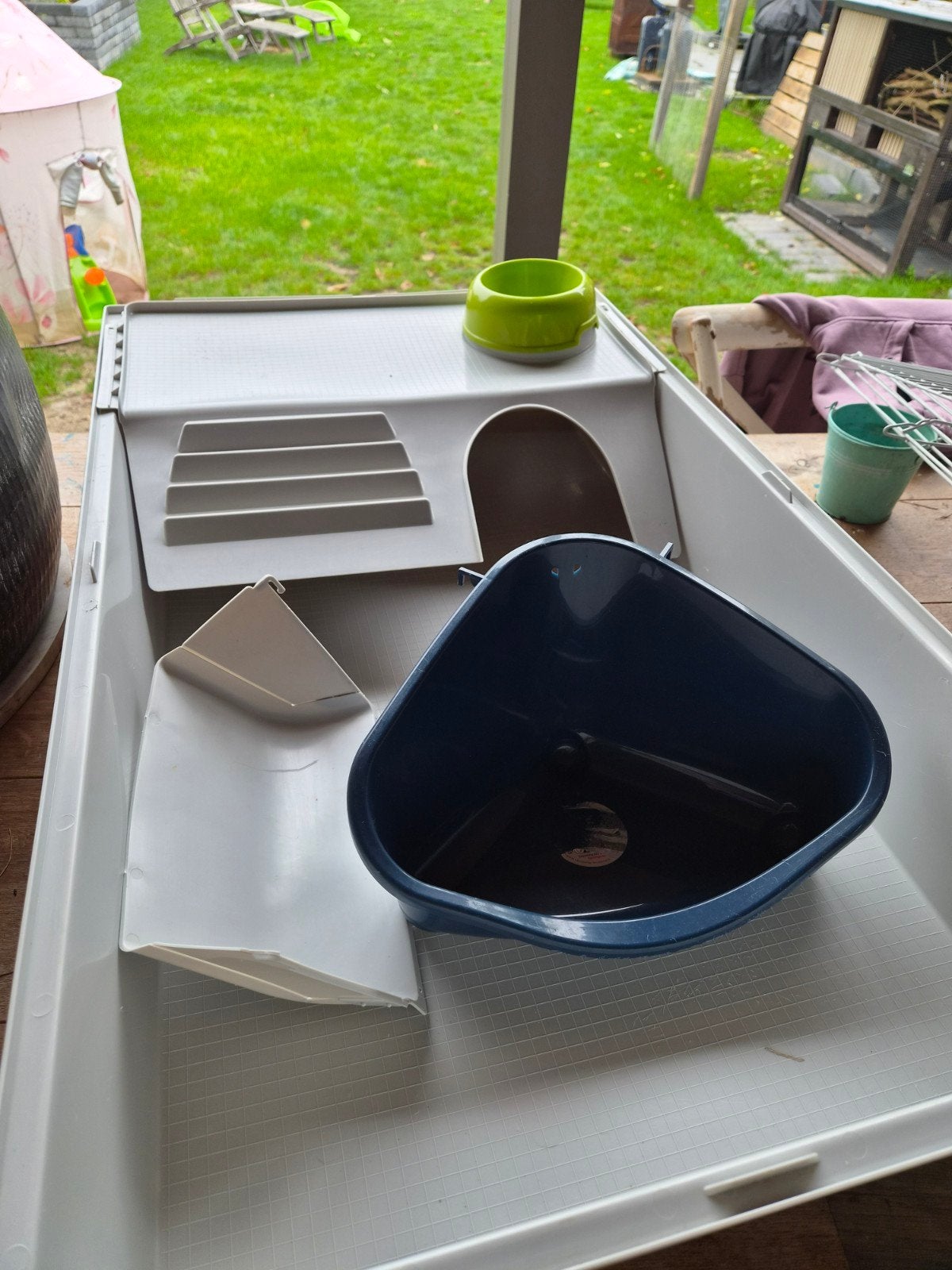 ferplast rabbit 100 knaagdierkooi. 95x75, Kooi, Gebruikt, Cavia, 75 tot 110 cm
