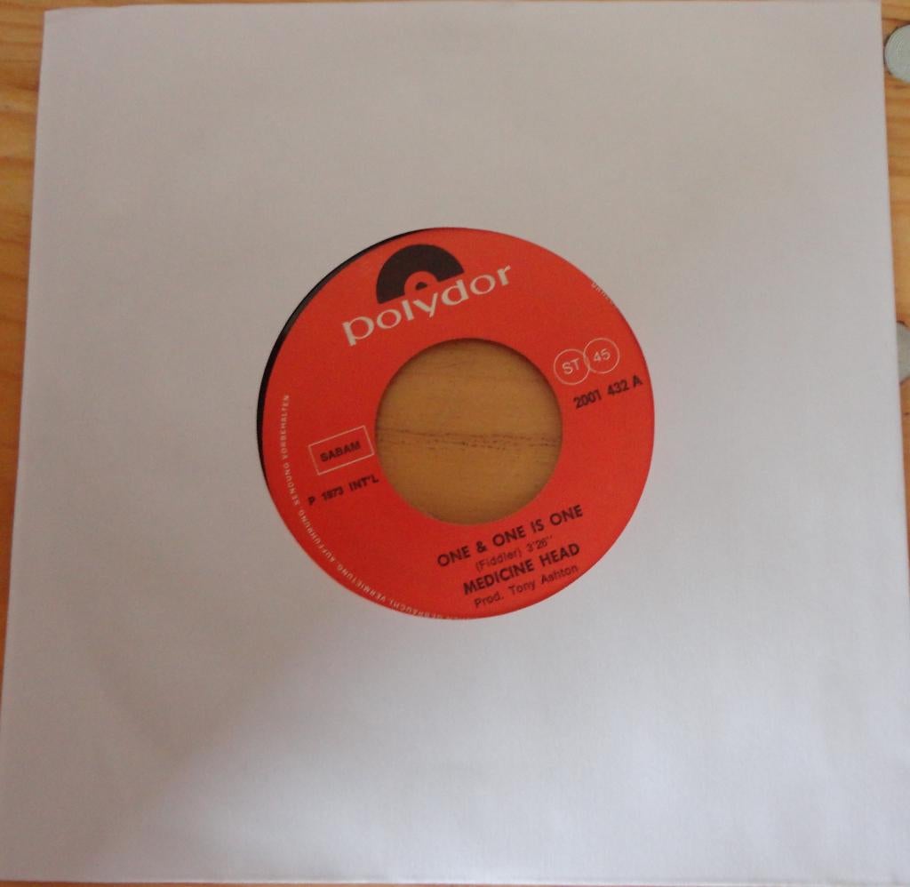 Medicine Head > One & One is One, Gebruikt, 7 inch, Single, Ophalen of Verzenden