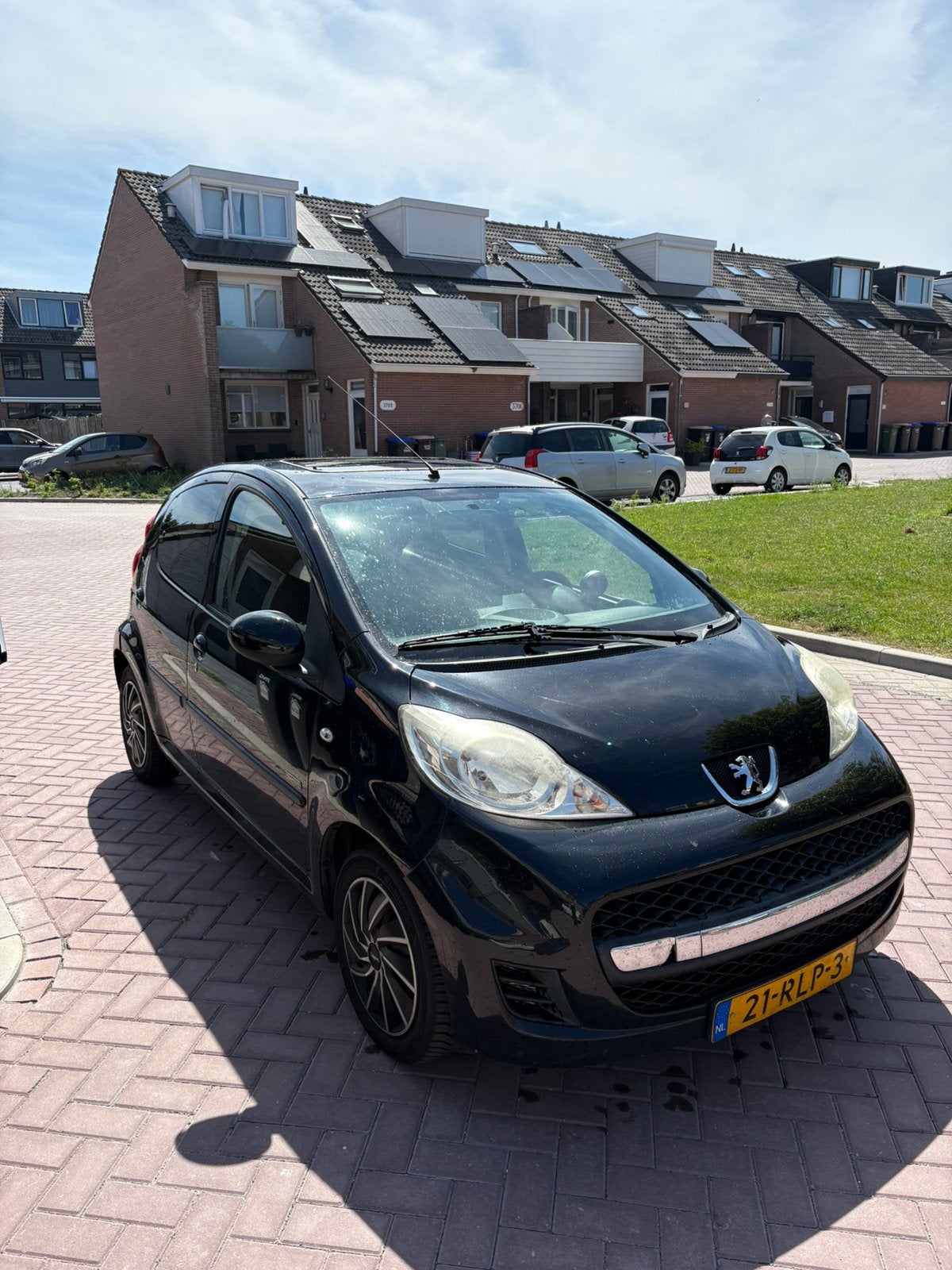 Peugeot 107 Carplay | Dakraam UNIEK |  Airco 5DRS, Voorwielaandrijving, 4 stoelen, Origineel Nederlands, Handgeschakeld