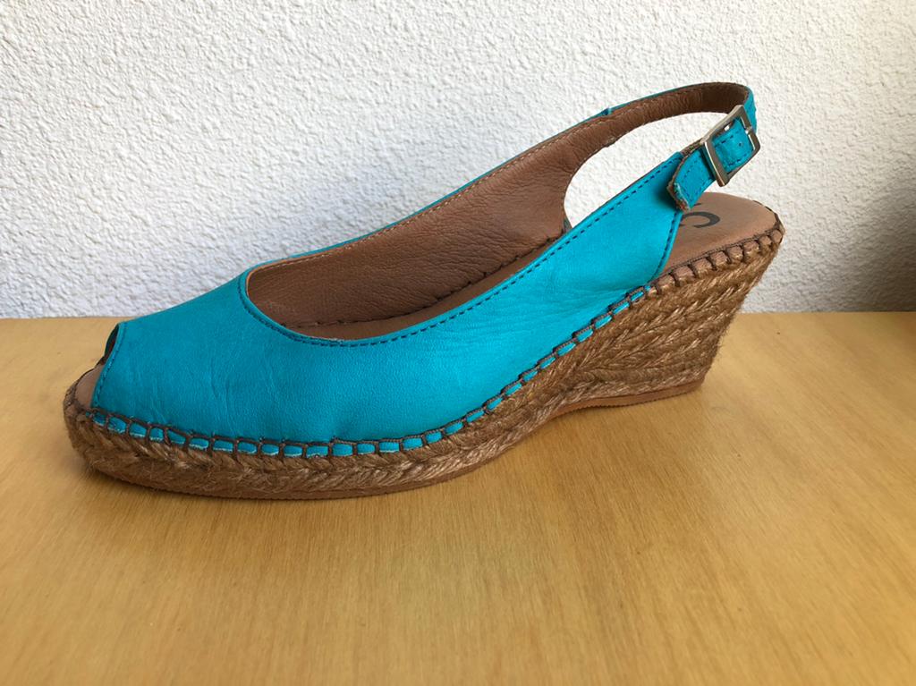 zomerschoenen van het merk Cypres in maat 38., Blauw, Ophalen of Verzenden, Zo goed als nieuw, Espadrilles of Moccasins