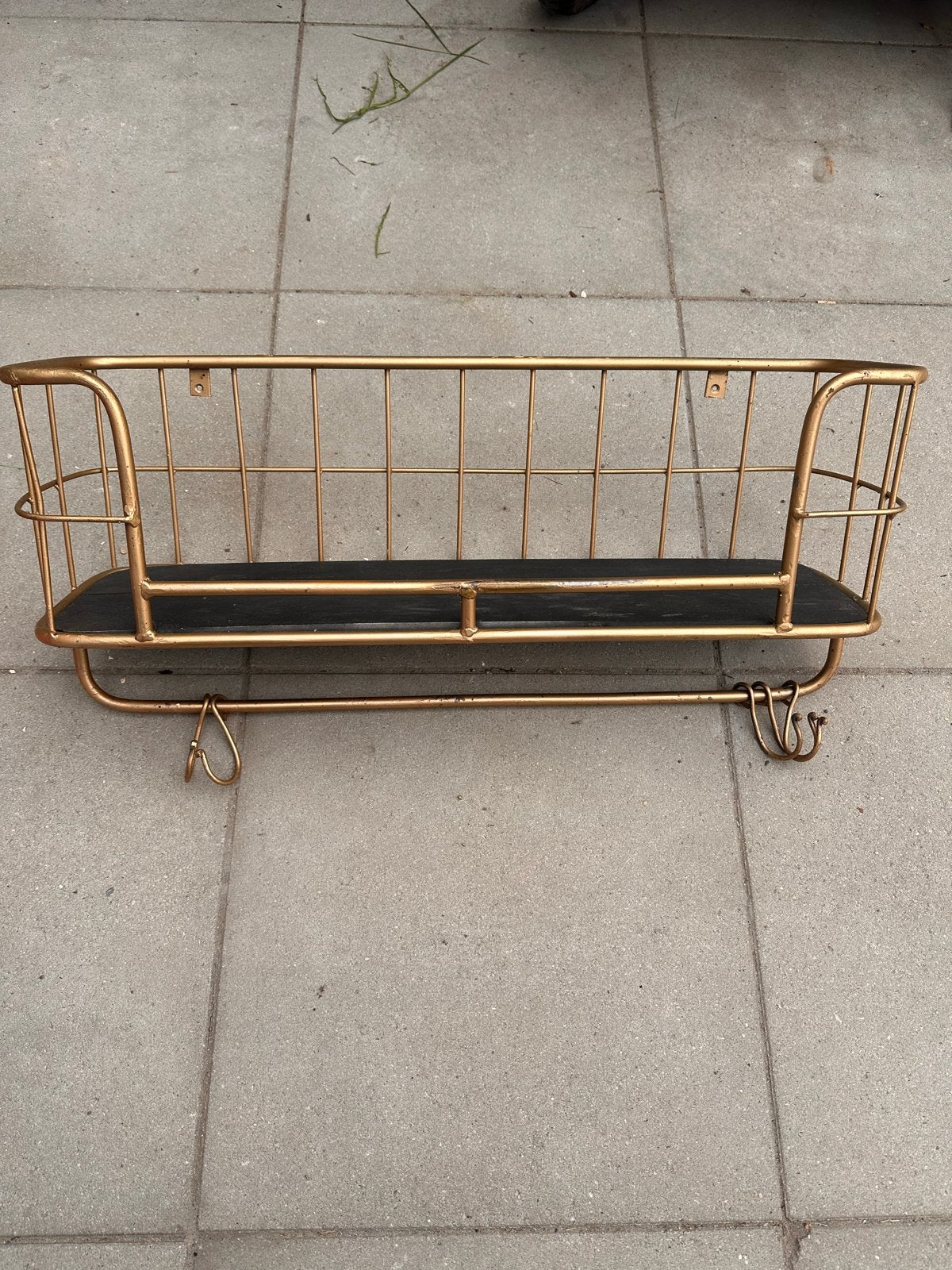 Goudkleurige metalen wandkapstok met plank en haken, Gebruikt, Minder dan 100 cm, Metaal, Ophalen