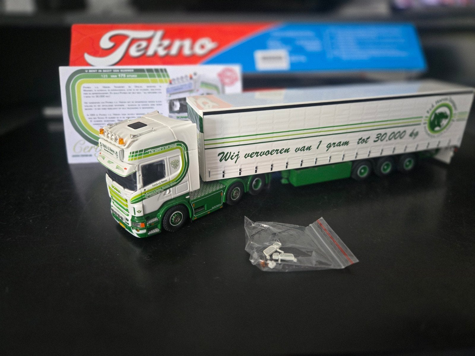 tekno patrick vd hoeven, Hobby en Vrije tijd, Modelauto's | 1:50, Nieuw, Bus of Vrachtwagen, Tekno, Ophalen of Verzenden