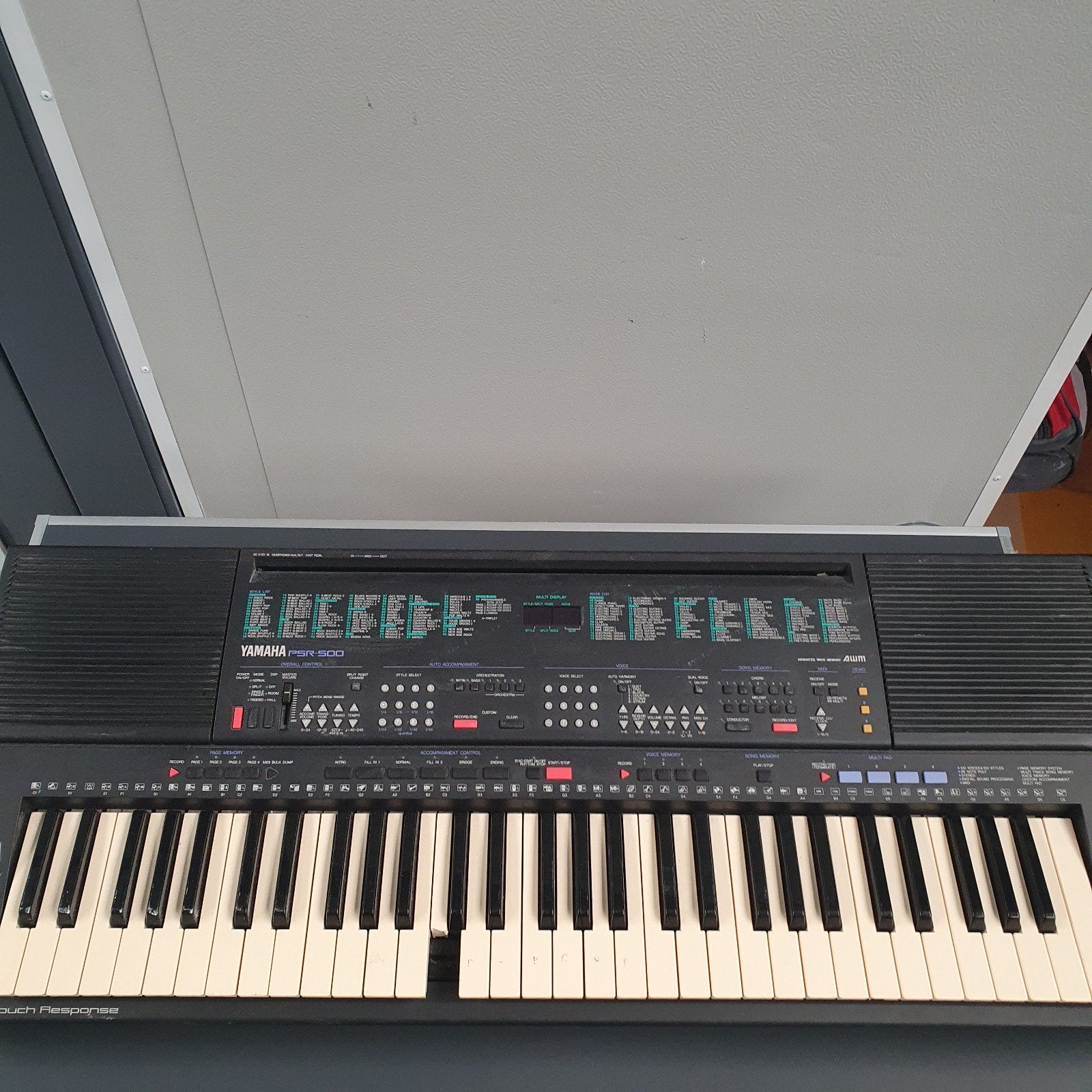 Yamaha PSR-500 Keyboard - Defecte toets, zonder adapter, Muziek en Instrumenten, Ophalen