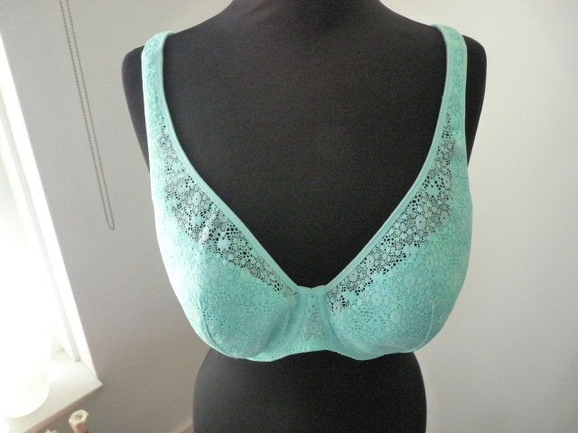 Mintgroen kant voorgevormde bh in hartvorm mt 85F Primadonna, Prima Donna, Ophalen of Verzenden, Groen, BH