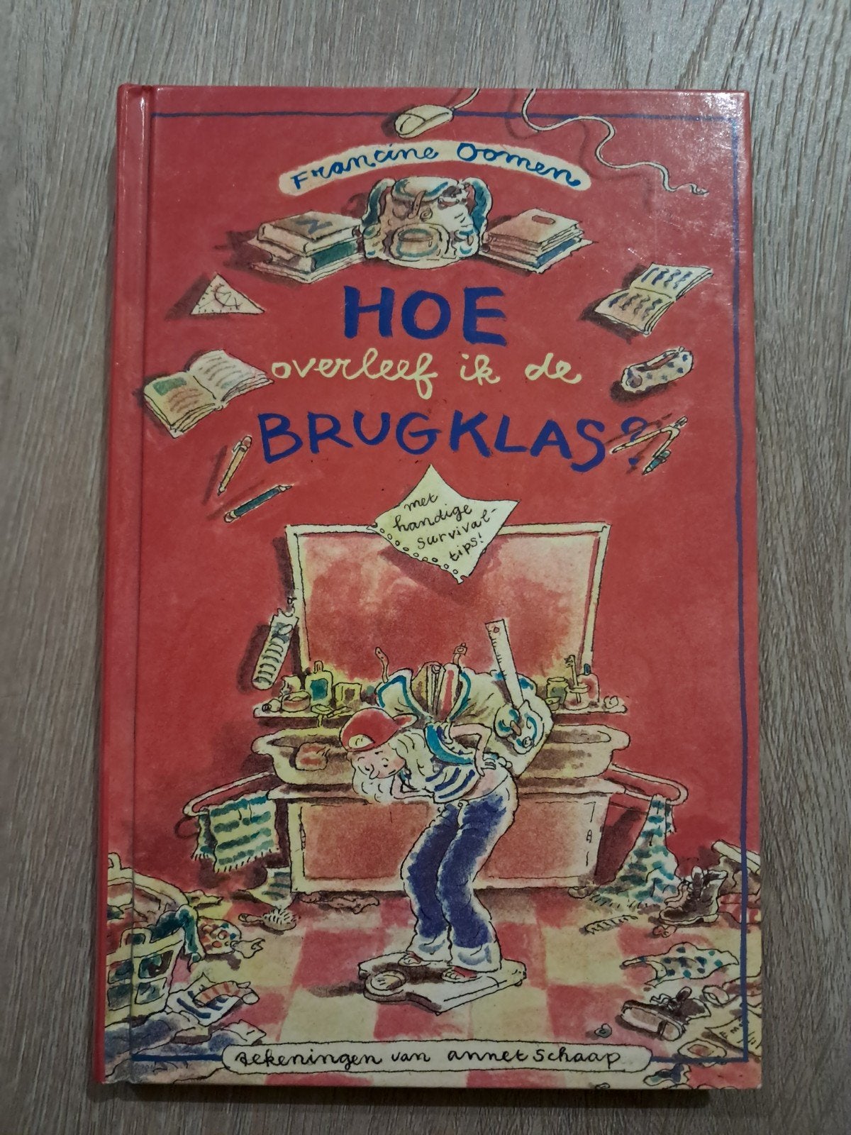Hoe overleef ik de brugklas? - Francine Oomen, Ophalen of Verzenden, Zo goed als nieuw, Francine Oomen, Fictie algemeen