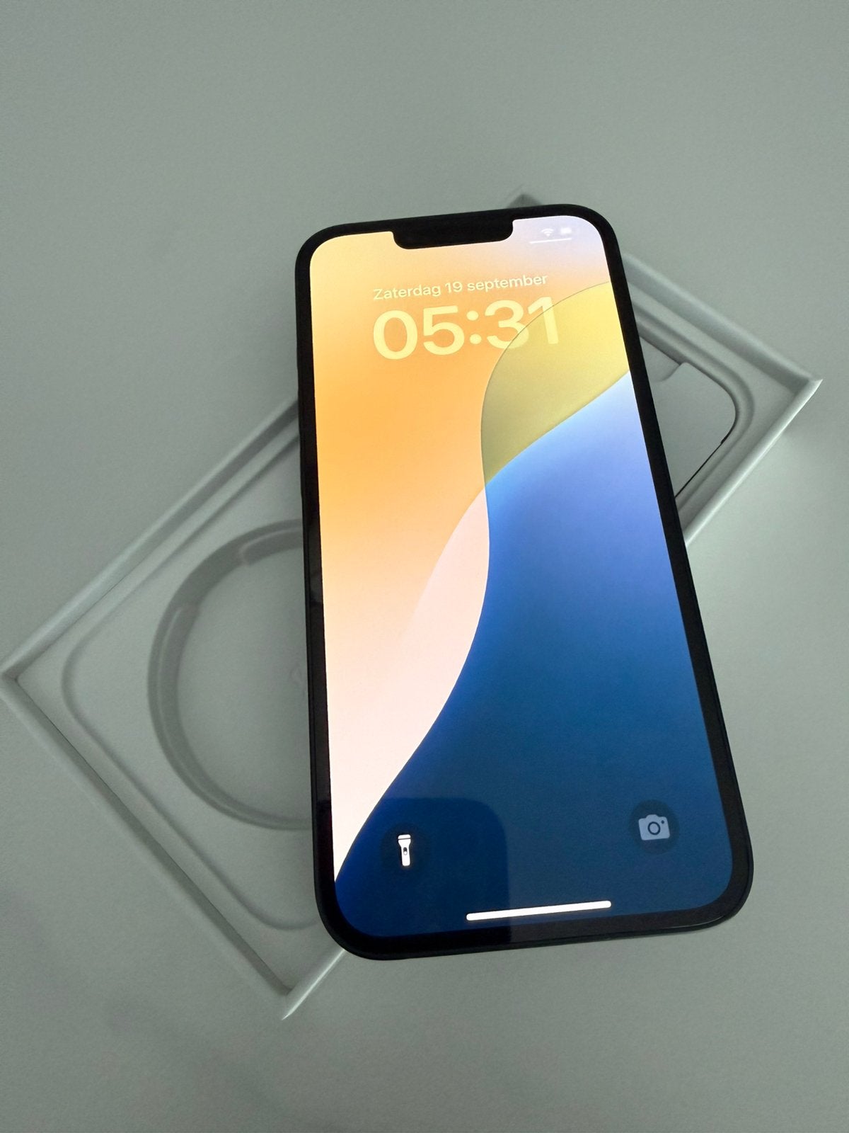 iPhone 14, 128 GB, zwart, Ophalen, 128 GB, Zwart, Zo goed als nieuw