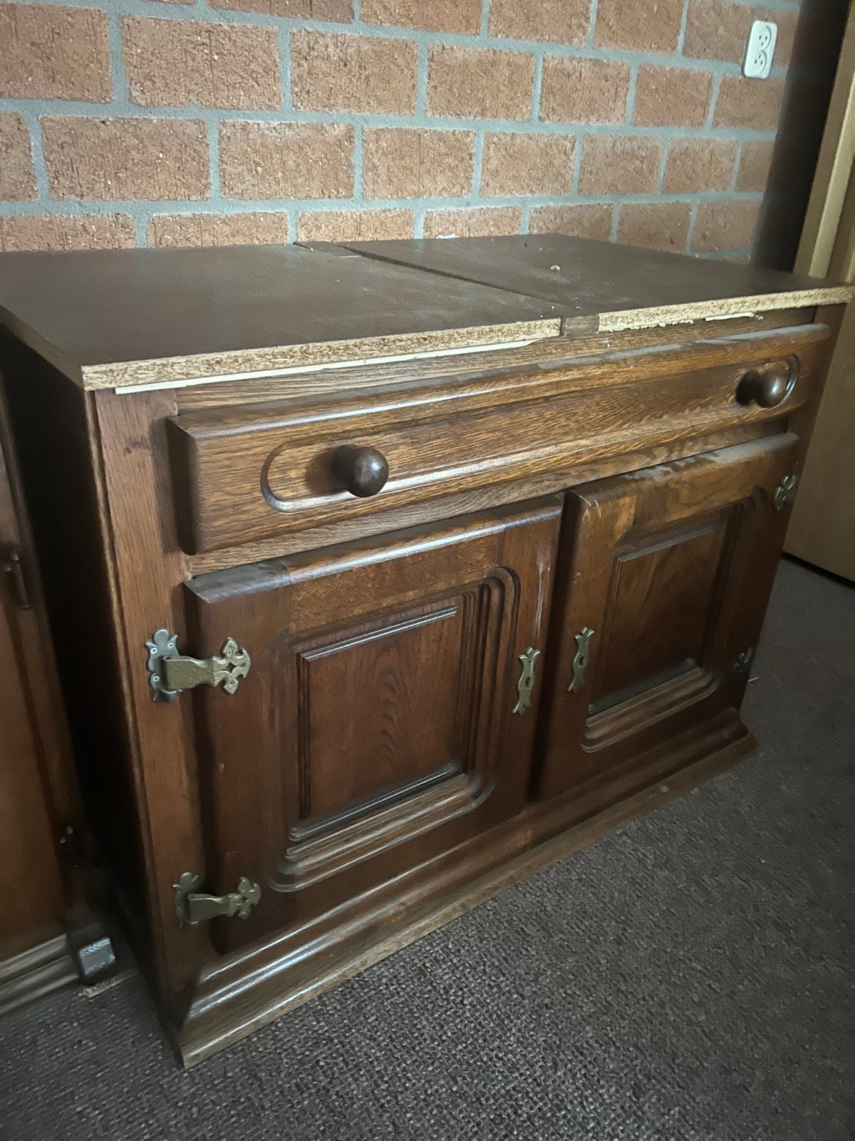Vintage eikenhouten kastje met lades en deuren, Ophalen, Gebruikt, 100 tot 150 cm, 150 tot 200 cm