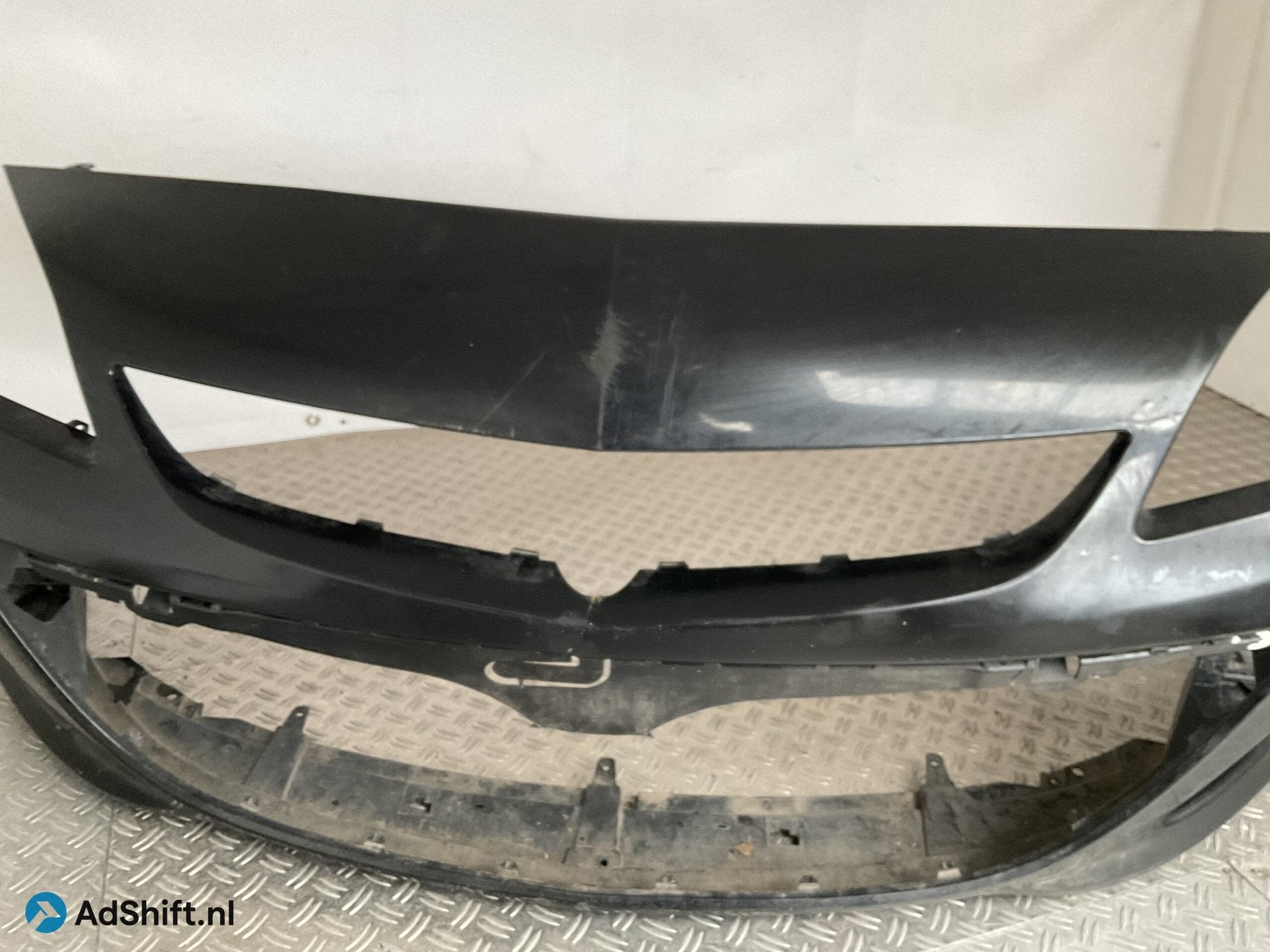 Bumper Opel Astra J Facelift 12-16 13368660 Voorbumper i4-17, Auto-onderdelen, Bumper