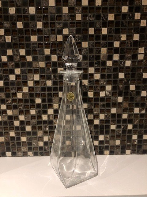 CRISTAL D'ARQUES karaf type Pyramide te koop! 0,9 L., Antiek en Kunst, Ophalen of Verzenden