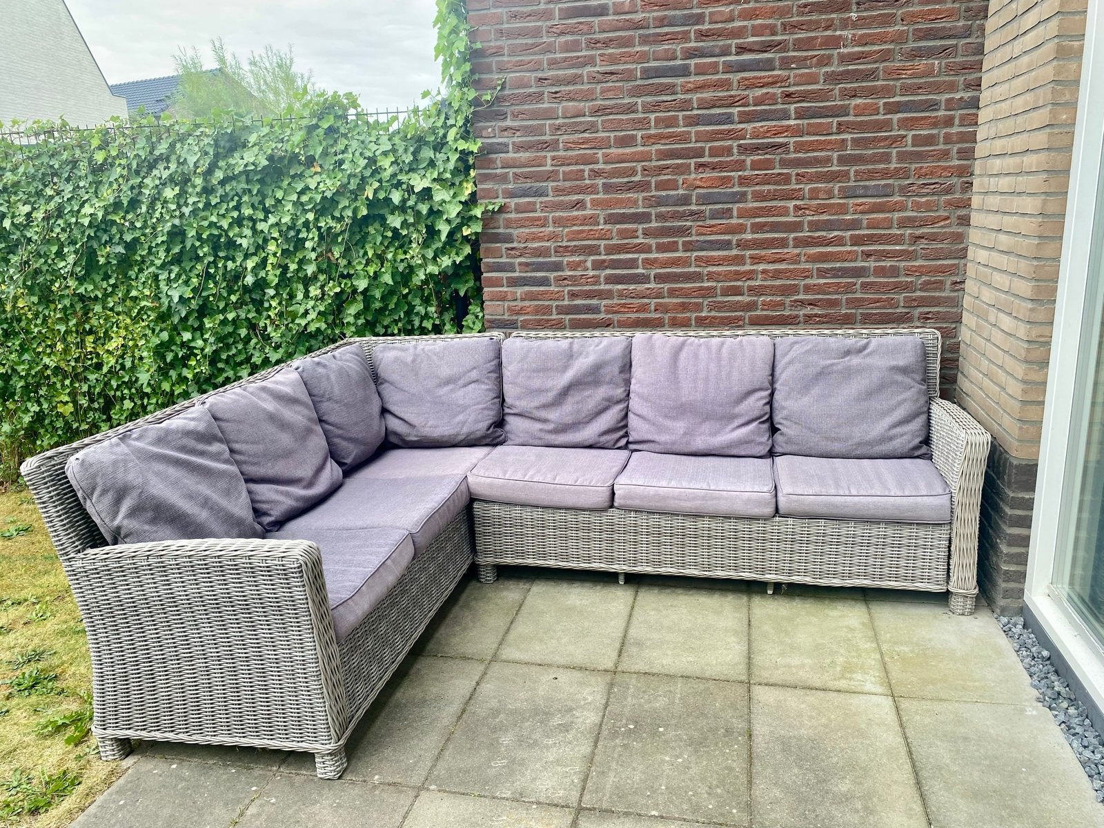 Wicker loungeset met grijze kussens, Tuin en Terras, Ophalen, Gebruikt, 6 zitplaatsen, Loungeset