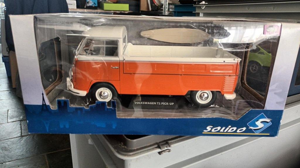 Nieuwe modelauto , VW T1 pick up oranje , schaal 1:18, Auto, Solido, Dalen, Nieuw