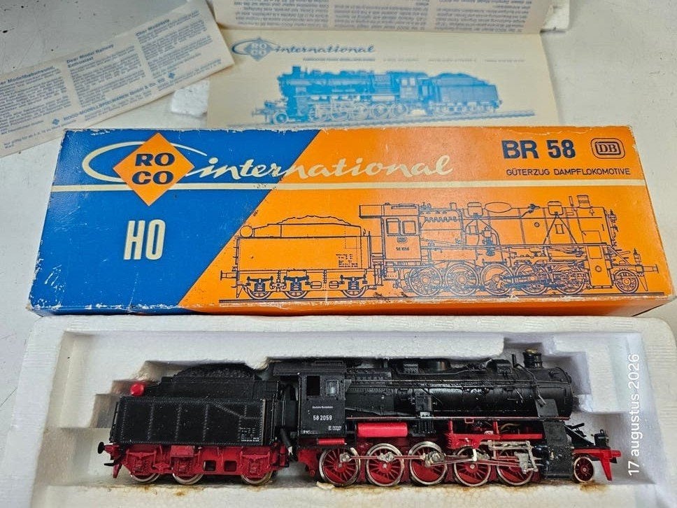 Roco 4112 HO Stoomlocomotief BR 58 met Rookgenerator, Gebruikt, Ophalen of Verzenden, Roco, Analoog