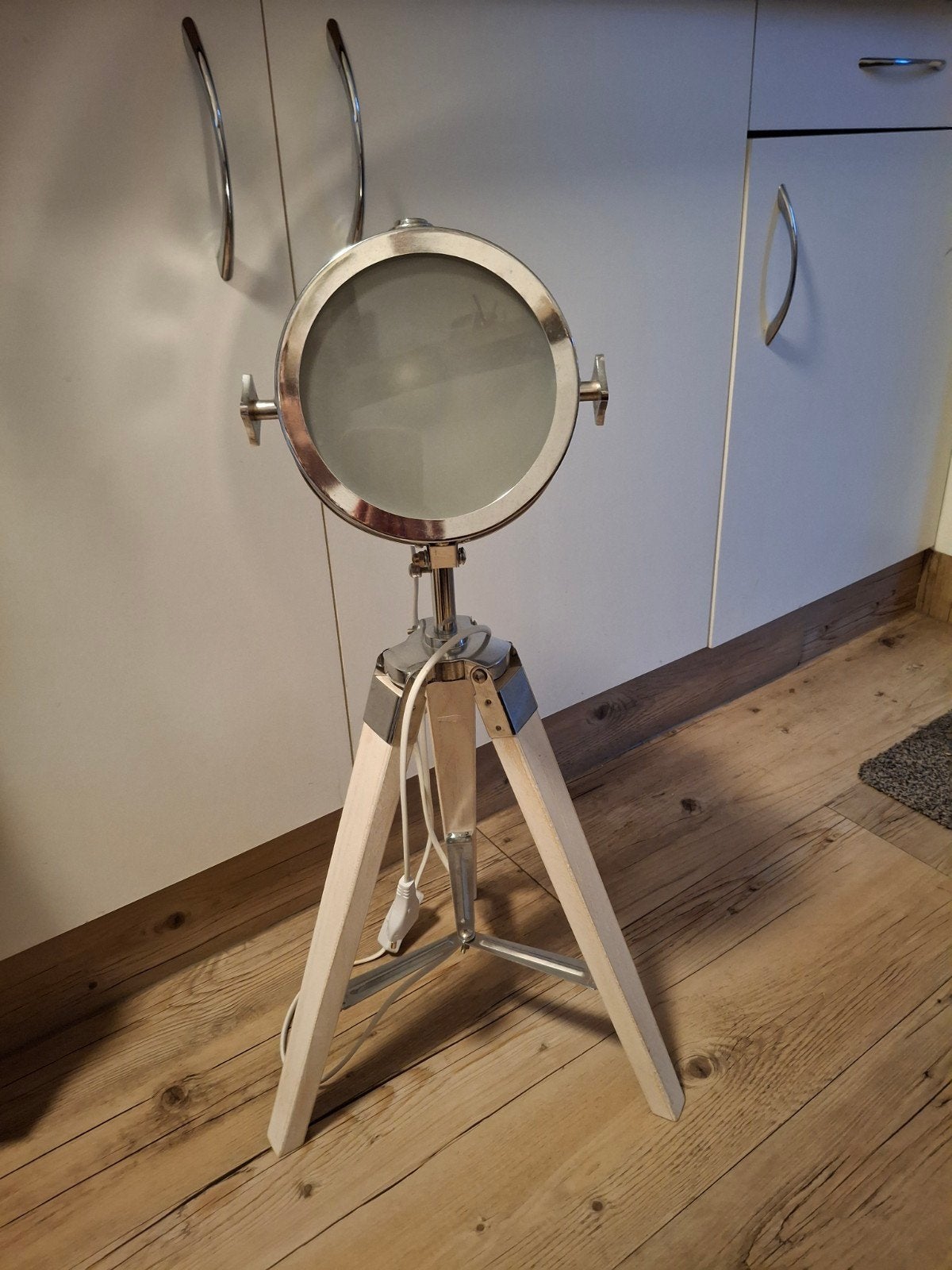 lamp industrieel, Ophalen, Zo goed als nieuw, Loeplamp