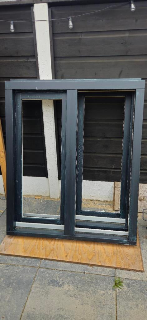 2 hardhouten kozijnen., Ophalen, Hout, Raamkozijn, 75 tot 150 cm