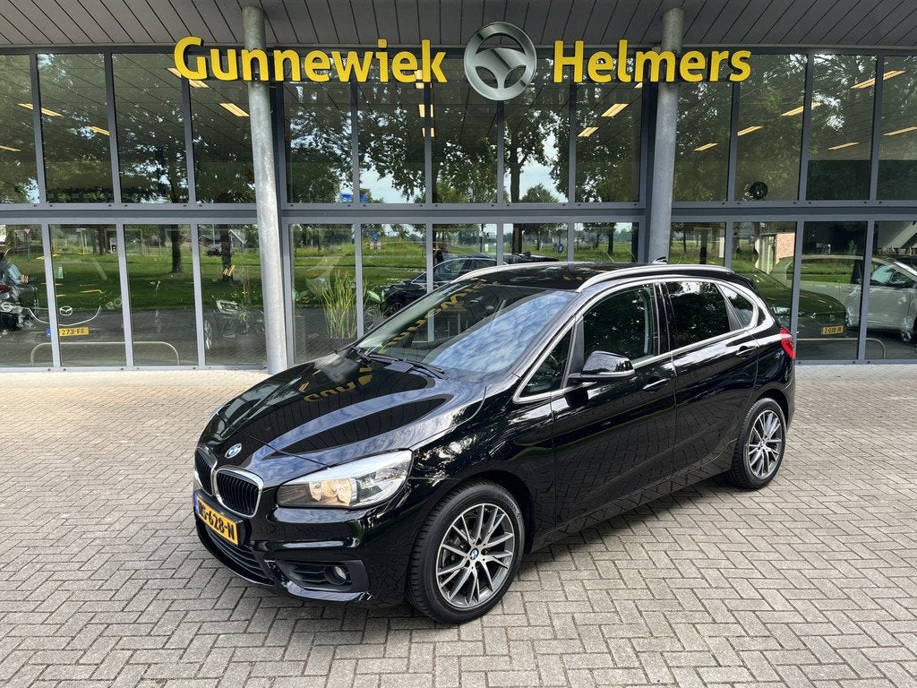 BMW 2 Serie 218i Active Tourer | NAVI | CLIMA | PDC | STOELV, Auto's, BMW, Voorwielaandrijving, 136 pk, Gebruikt, Automatische klimaatregeling