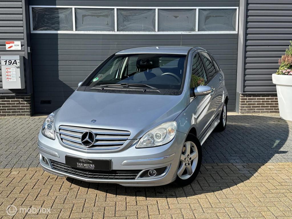 Mercedes B-klasse 200, airco, 5 deurs, lm velgen, apk 09-202, Gebruikt, Zwart, 4 cilinders, Blauw