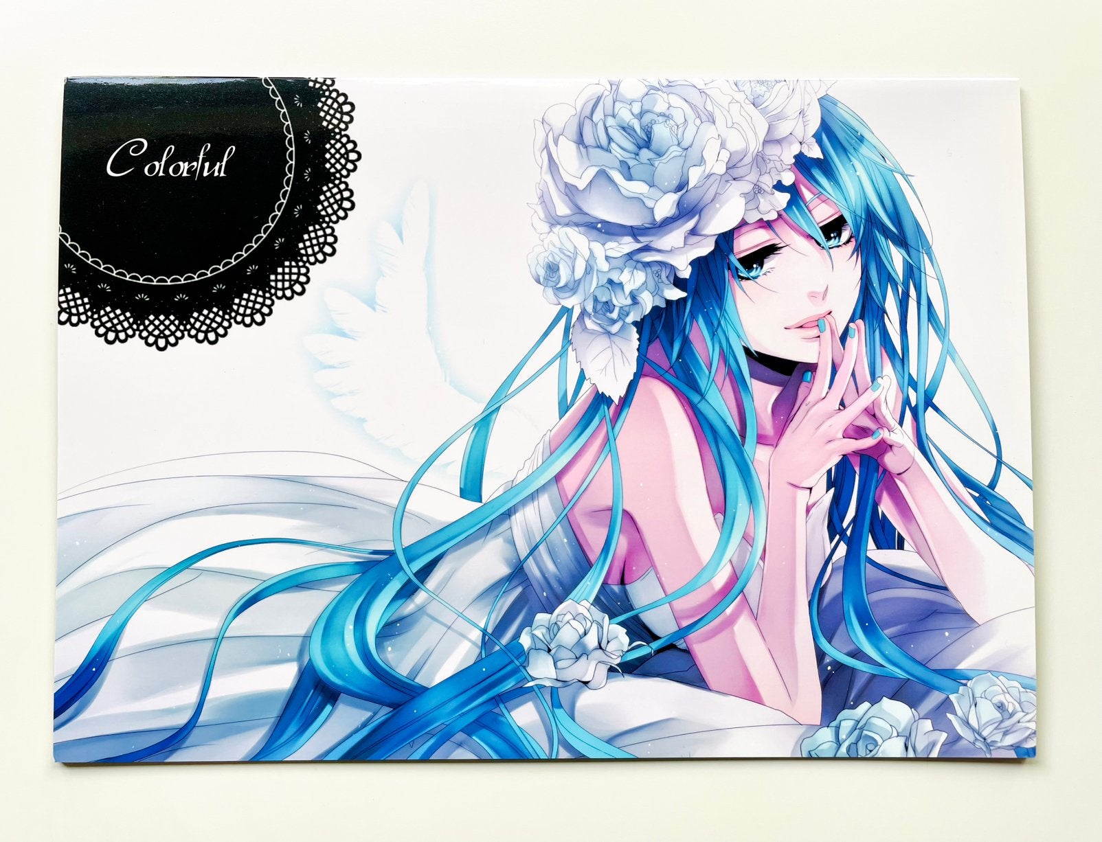 Vocaloid anime artbook Colorful - Hatsune Miku, Kagamine, Ophalen of Verzenden, Zo goed als nieuw