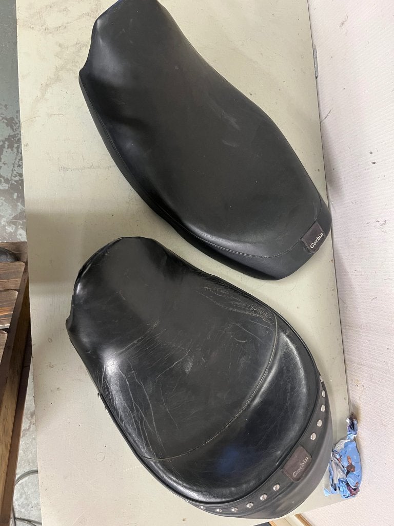 2x Harley touring zadel 1997-2008, Niet ingevuld, Gebruikt, Niet ingevuld, Ophalen of Verzenden