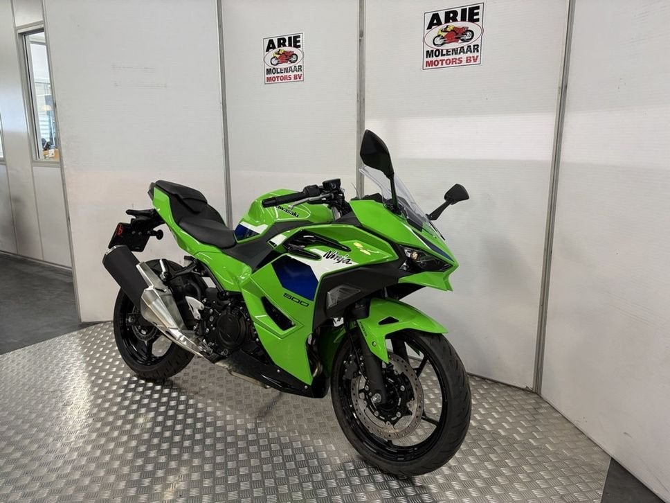 Kawasaki Ninja 500 SE (bj 2026), Motoren, 2 cilinders, Bedrijf, Onbekend, 451 cc