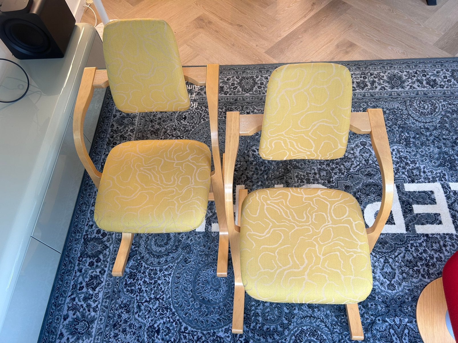 Ergonomische Stokke / Varier Actulum Balansstoel Okergeel, Ophalen, Twee, Zo goed als nieuw, Hout