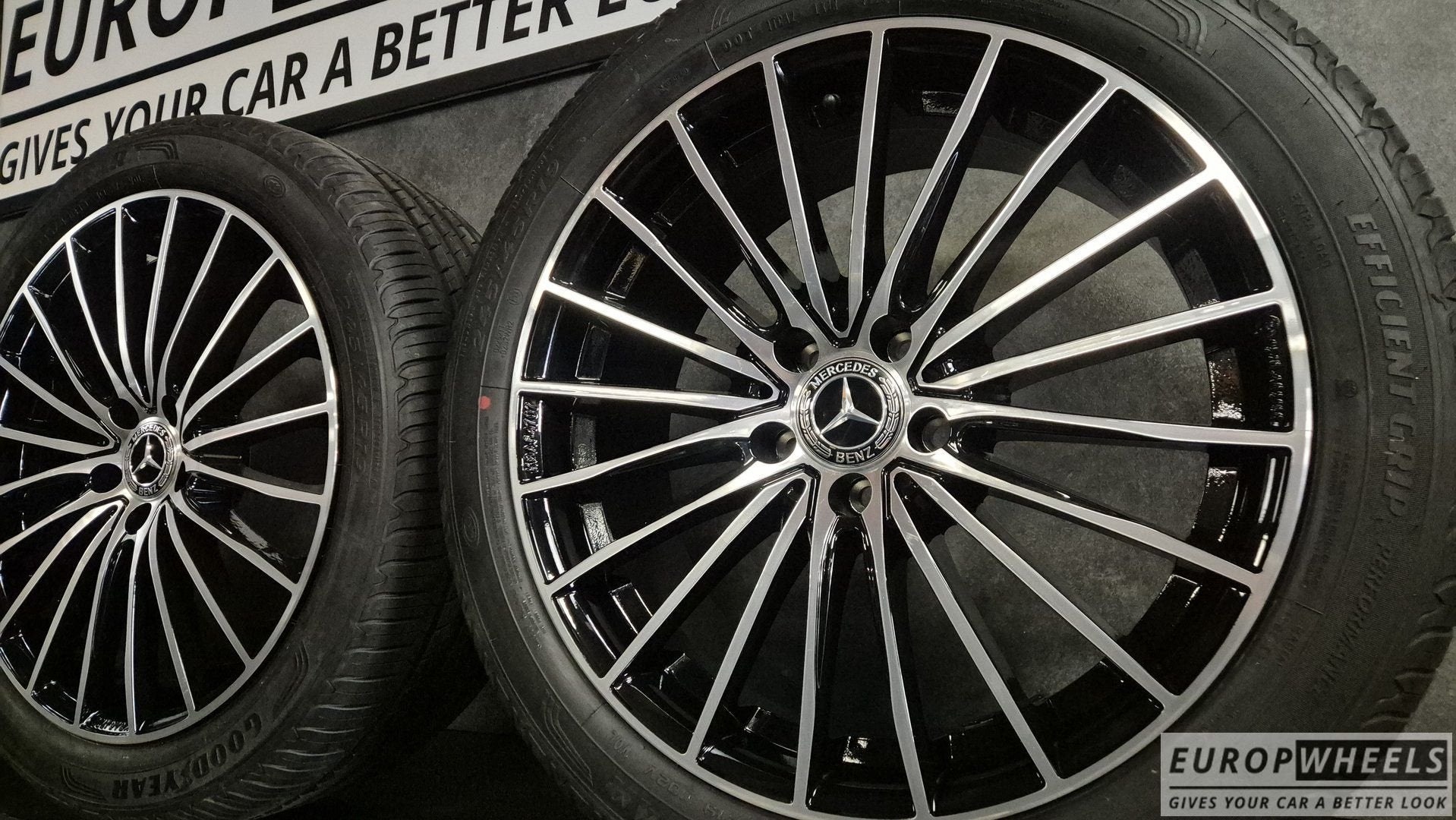 19 inch Mercedes Vito W639 W447 Zomerbanden Goodyear 245 45, 19 inch, -, -, Banden en Velgen