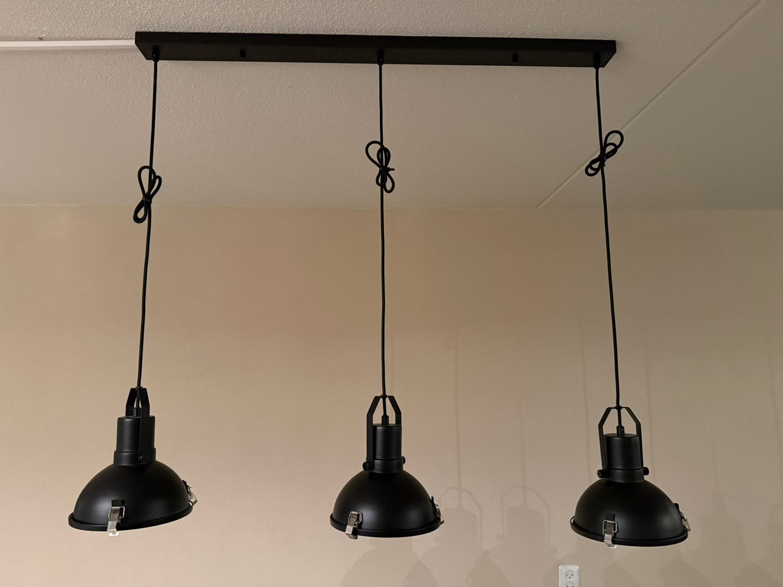 Hanglamp industrieel zwart, Ophalen of Verzenden, Zo goed als nieuw