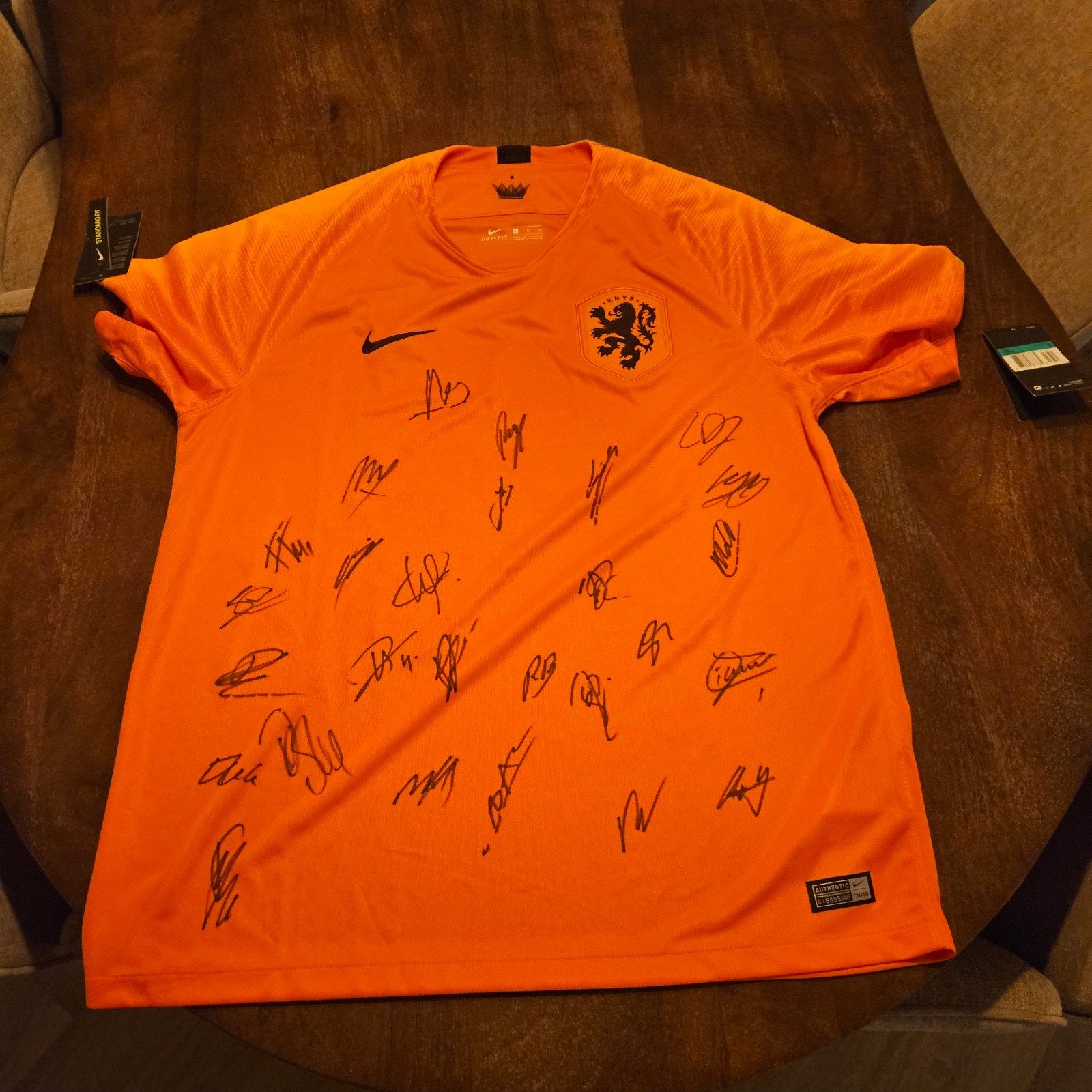 Nederlands Elftal Shirt 2018 met Handtekeningen Spelers | Un, Nike, Oranje, Ophalen of Verzenden, Voetbal
