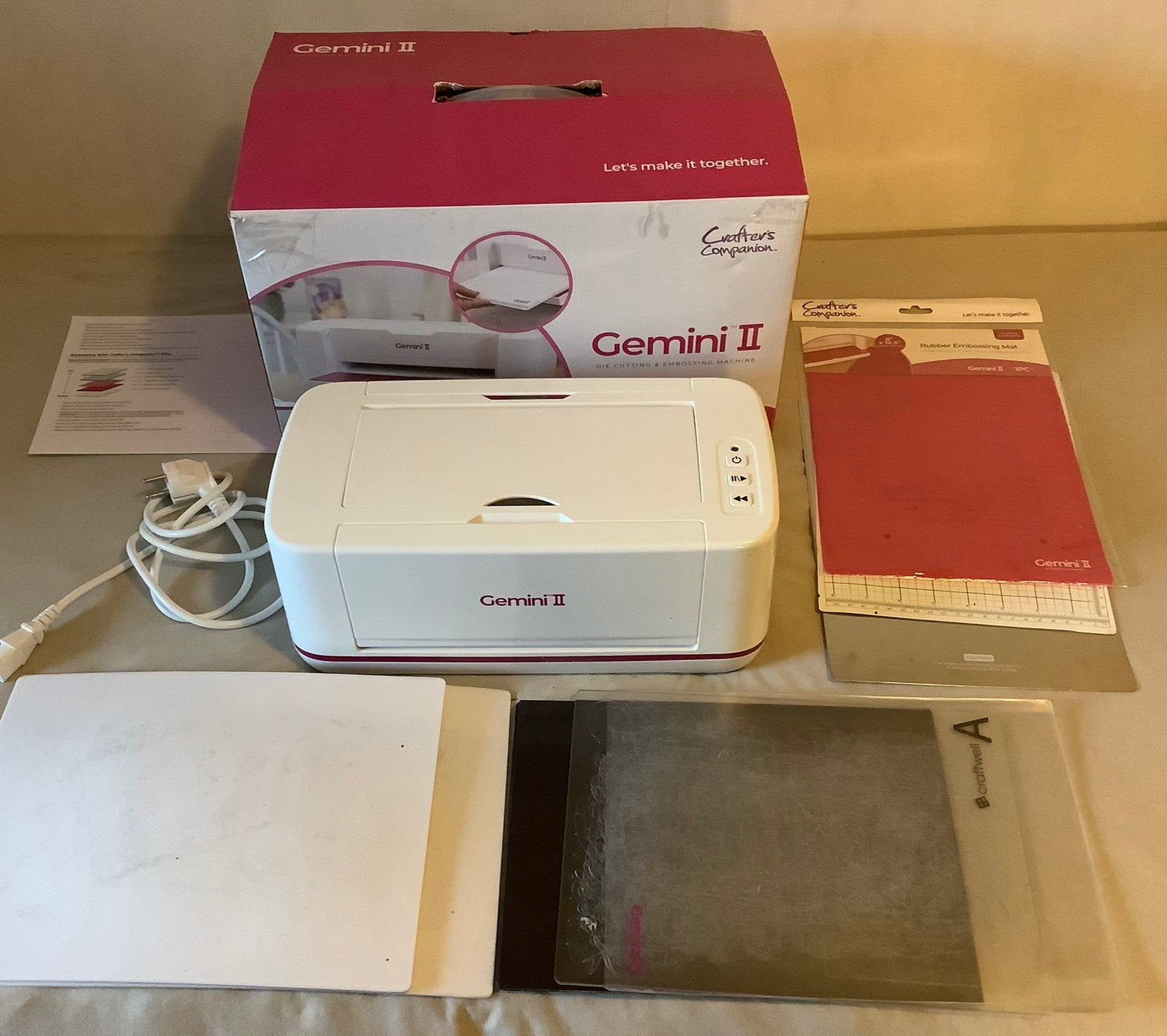 Gemini II , elektrische stans en embossing machine, Ophalen, Zo goed als nieuw, Overige thema's, Pons of Mal