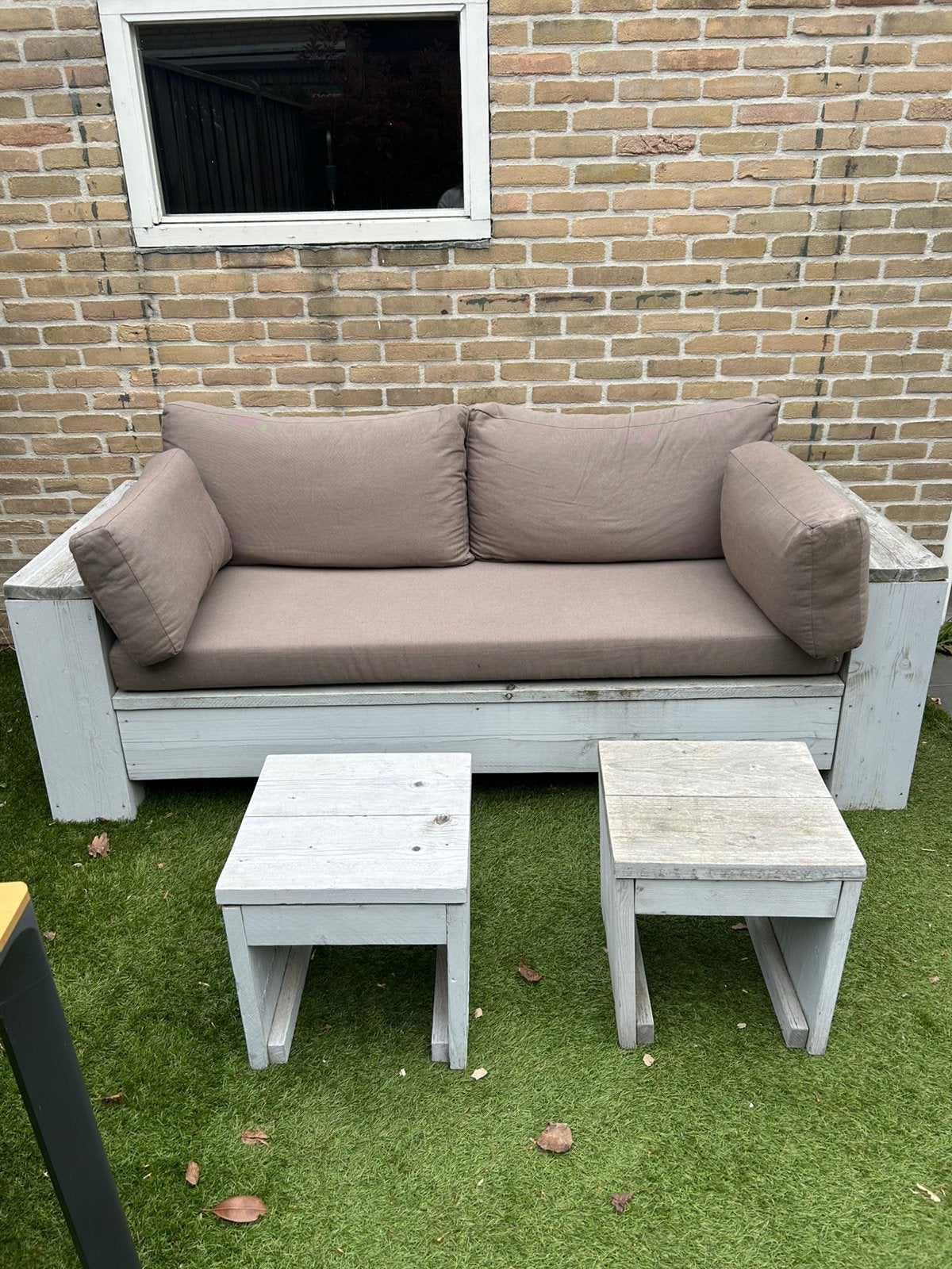 Tuinbank loungeset steigerhout met kussens en tafeltjes, Ophalen, Gebruikt, 3 zitplaatsen, Steigerhout