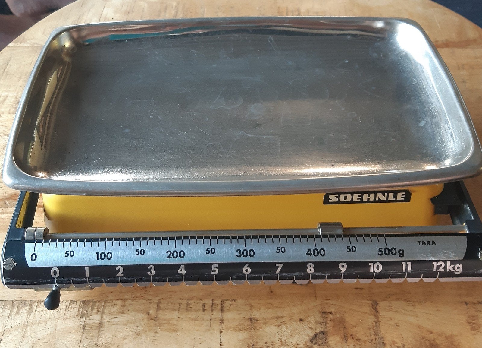 Vintage gele SOEHNLE keukenweegschaal, 12 kg, jaren 60/70, Ophalen of Verzenden, 1 tot 500 gram, Keukenweegschaal, Minder dan 10 kg
