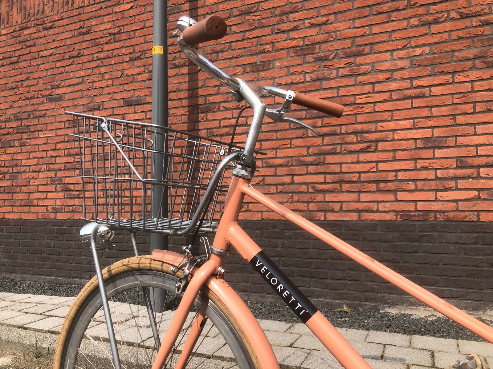 Veloretti fiets met mandje - Zo goed als nieuw, Fietsen en Brommers, Terugtraprem, 47 tot 50 cm, Zo goed als nieuw, Ophalen