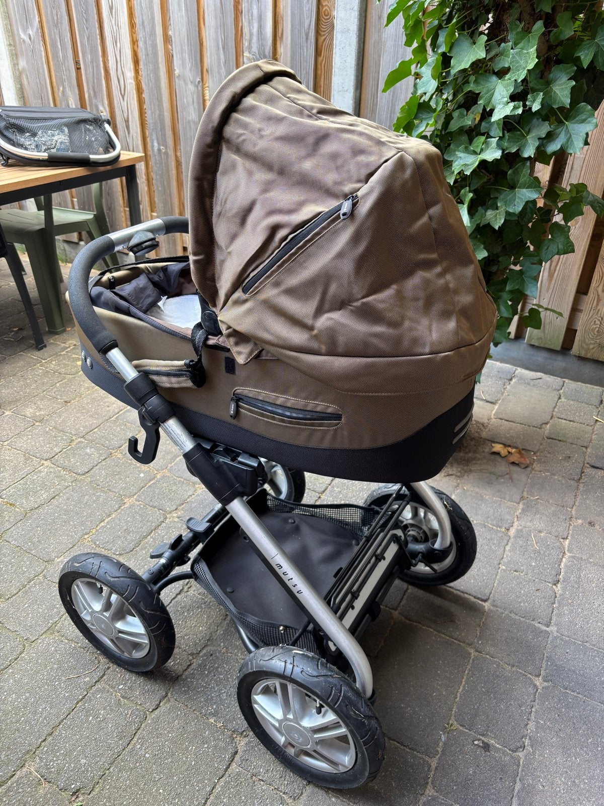 Mutsy Kinderwagen Urban Rider – ZGAN – Zeer compleet!, Ophalen, Zo goed als nieuw, Combiwagen, Met reiswieg
