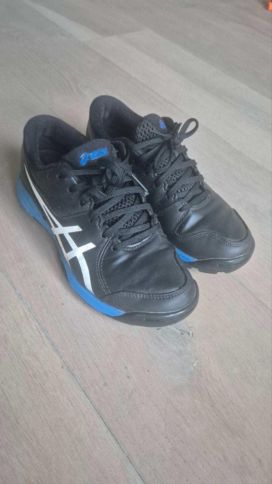 Asics hockeyschoenen  maat 35, Ophalen of Verzenden, Schoenen
