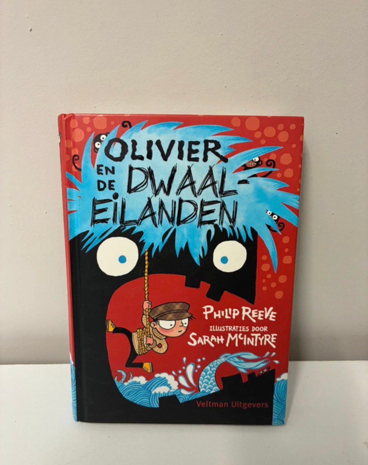 Boek Olivier en de dwaaleilanden, Ophalen of Verzenden, Zo goed als nieuw