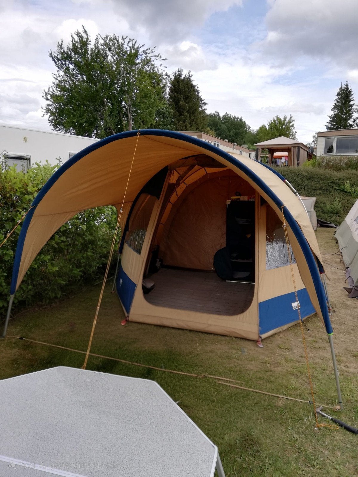 Tent Vrijbuiter Phoenix 4-persoons tent, Ophalen, Zo goed als nieuw, Tot en met 4