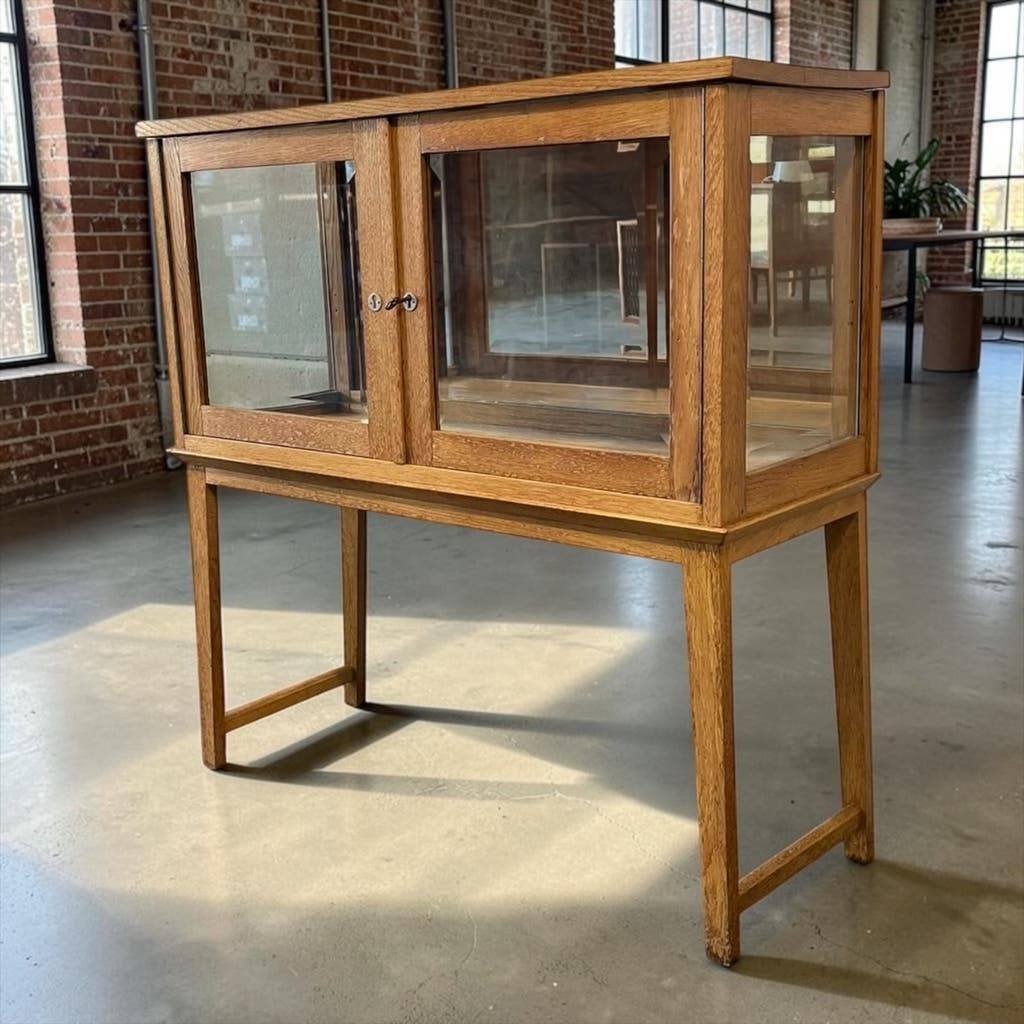 Vintage houten vitrinekast / theekastje / etagere, Ophalen