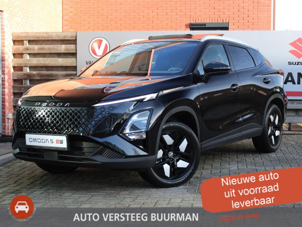 Omoda 5 1.5 T-GDi SHS-H Premium Automaat Navigatie, Stoelven, Auto's, Overige Auto's, 12 maanden, 4 cilinders, Zwart, Automatische klimaatregeling