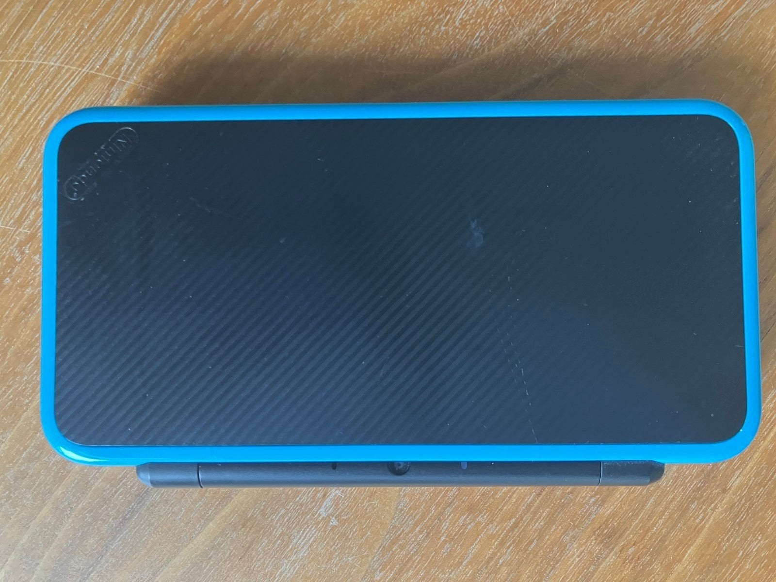 New Nintendo 2DS XL met games en hoesje, Ophalen, Zo goed als nieuw, Met beschermhoes of tas, Zwart