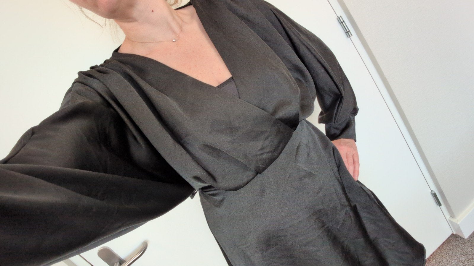 GUTS & GUSTO Zwarte Jurk Maat M, Kleding | Dames, Maat 38/40 (M), GUTS & GUSTO, Zwart, Ophalen of Verzenden