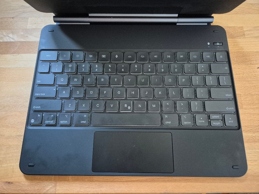 Foto 4 van BlueBuilt Apple iPad Pro (2025/2024) 13 inch Toetsenbord