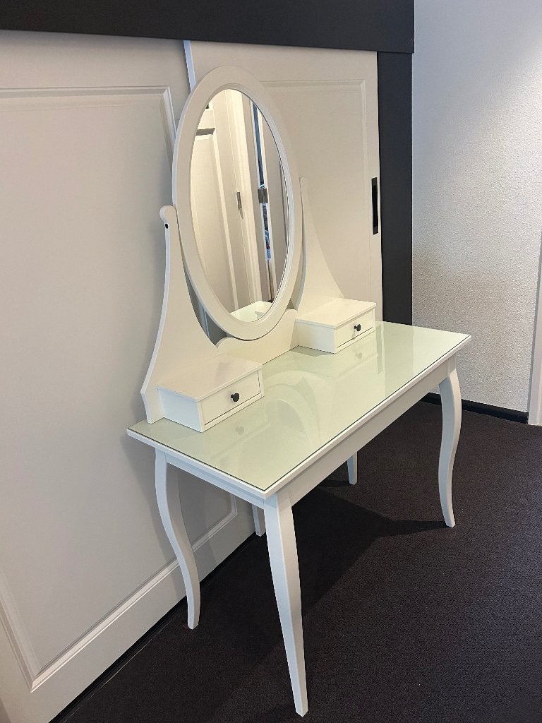 Kaptafel met spiegel (Hemnes Ikea), Huis en Inrichting, Tafels | Kaptafels, Ophalen, Overige materialen, 100 tot 150 cm, Zo goed als nieuw