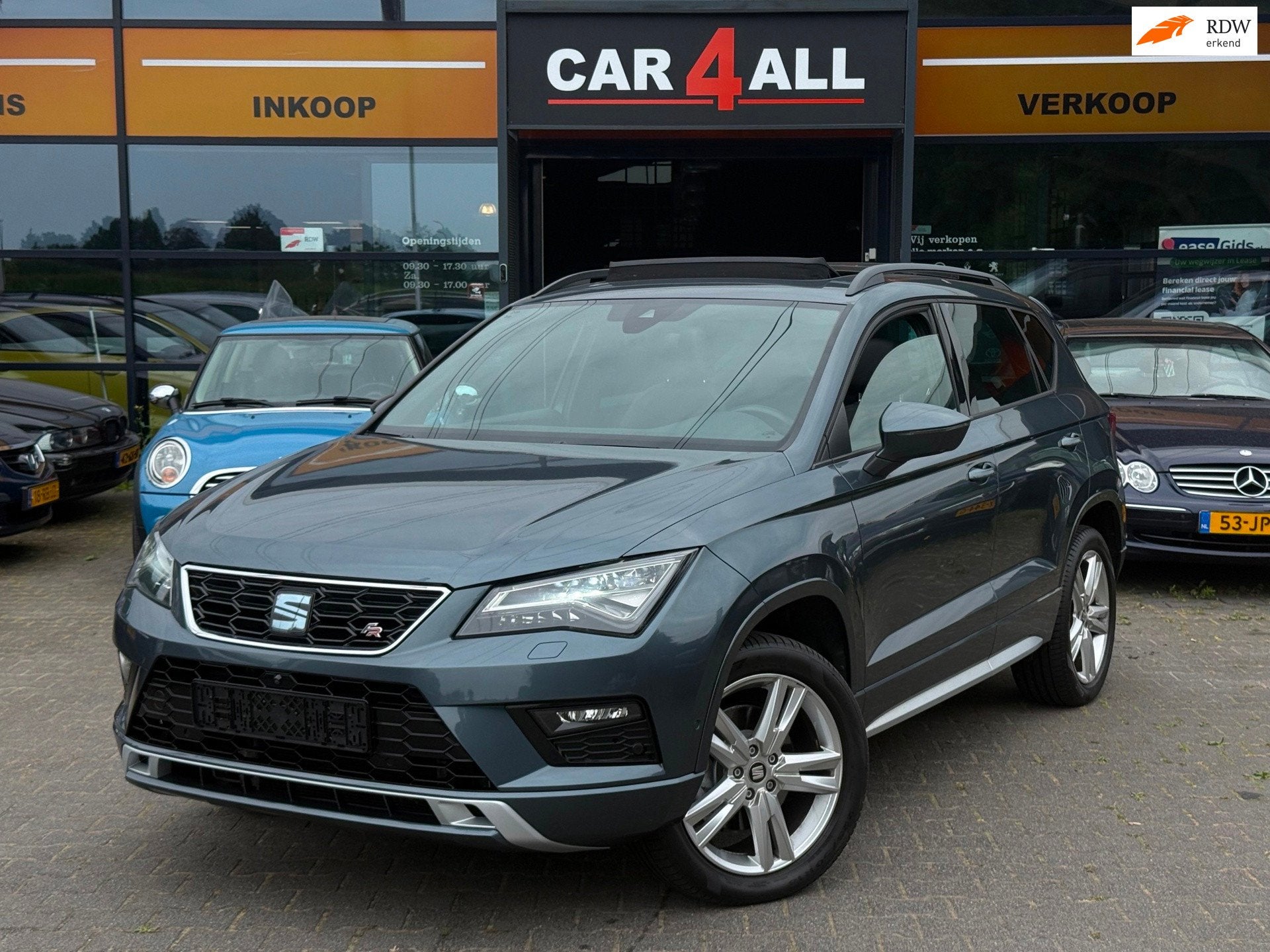 SEAT Ateca 1.5 TSI FR Business Intense PANO/ACC/360*CAMERA/B, Auto's, Seat, Zwart, 150 pk, Origineel Nederlands, Bedrijf
