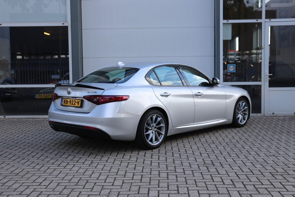Alfa romeo GIULIA 2.0T SUPER AUT/ORIG.NL/A.CarPlay/Ad.Cruise, Auto's, Automaat, 745 kg, Achterwielaandrijving, 1995 cc