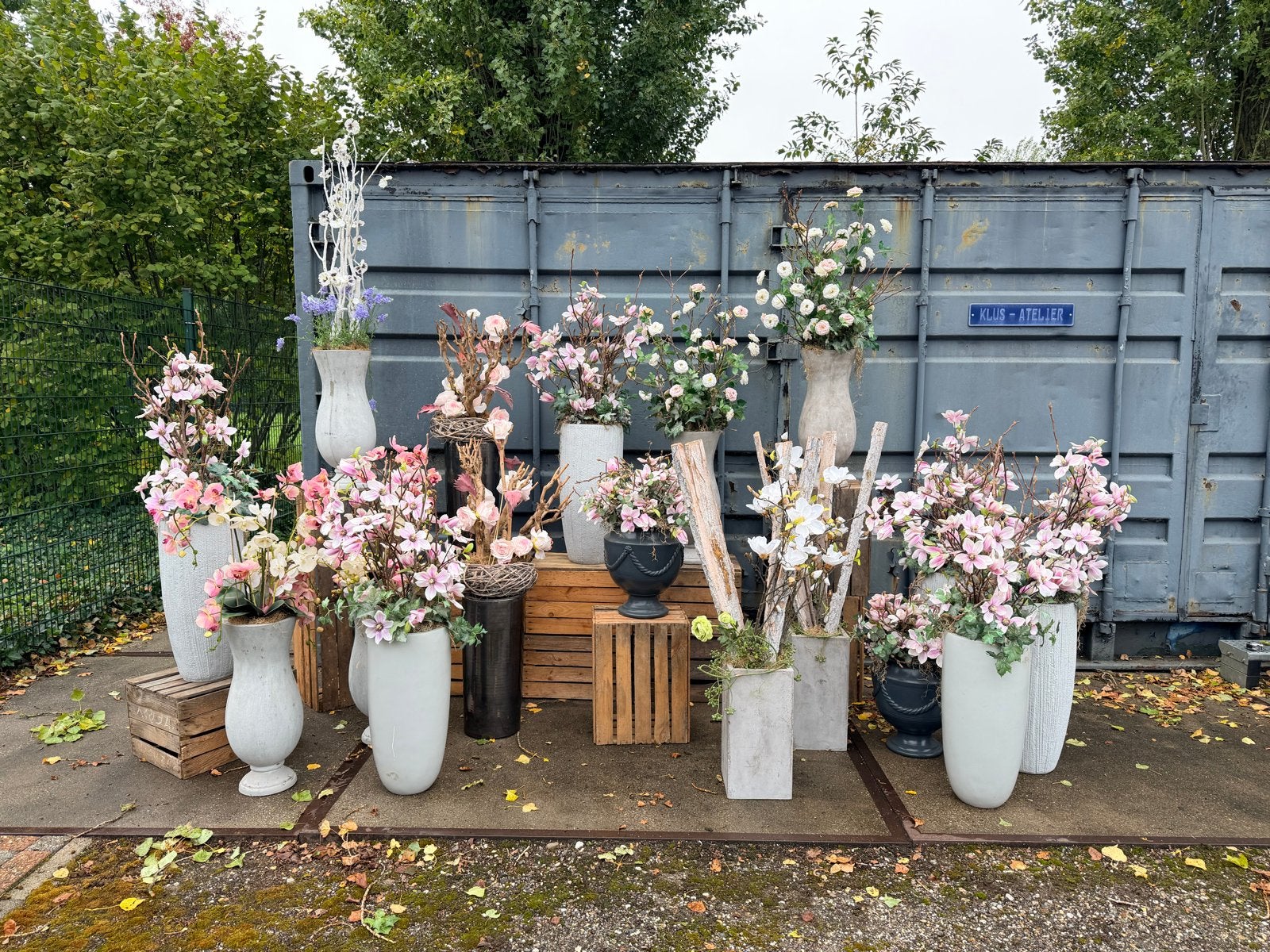 17 stuks luxe zijden bloemstukken in vaas, Ophalen, Binnen, Nieuw, Kunststof